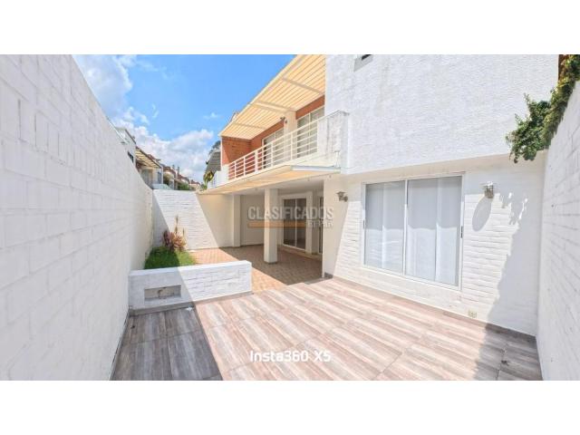 Casas, Alquiler en Ciudad Jardín