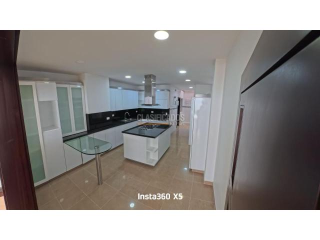 Casas, Alquiler en Ciudad Jardín