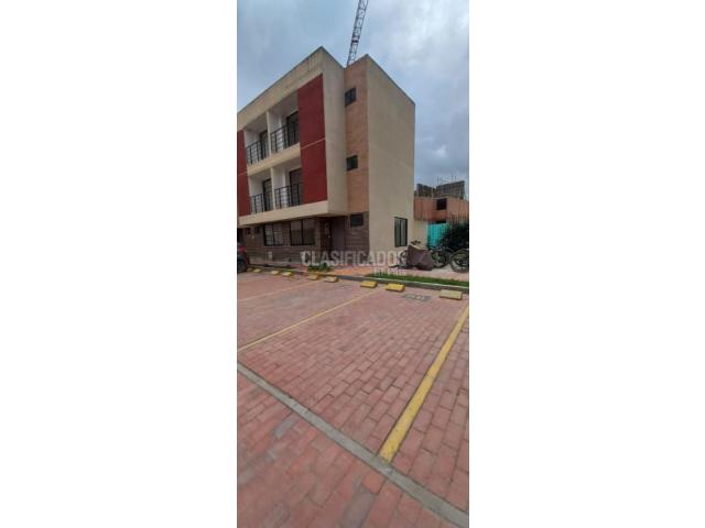 Apartamentos, Venta en Funza