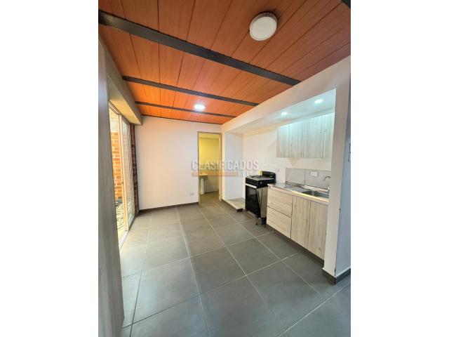 Apartaestudios, Alquiler en Ciudad 2.000