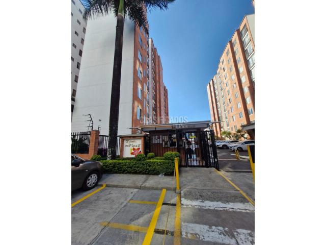 Apartamentos, Venta en Bueno Madrid