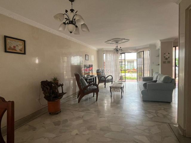 Casas, Venta en La Cascada