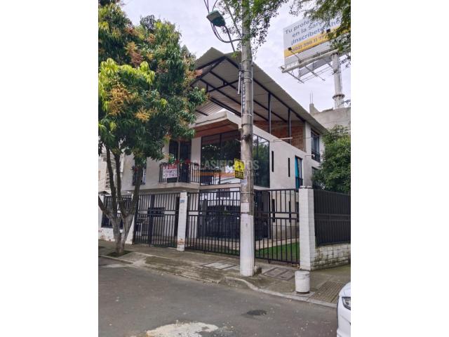 Casas, Venta en Ciudad 2.000