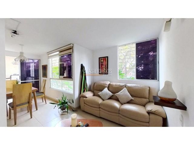 Apartamentos, Venta en Yumbo