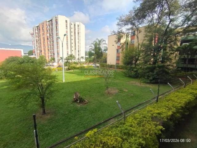 Apartamentos, Venta en Primero de Mayo