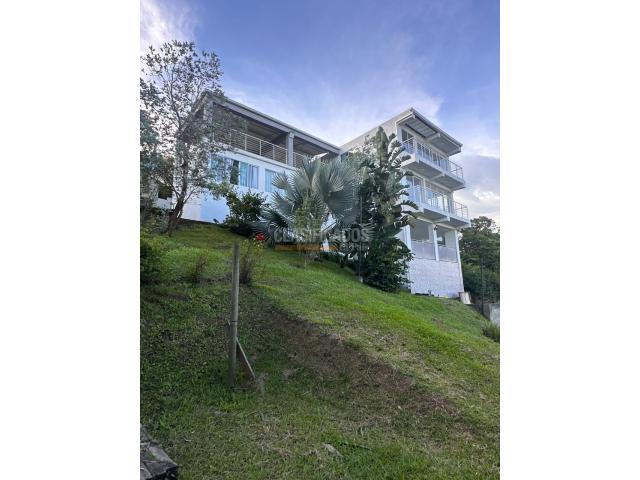 Casas, Venta en Yumbo