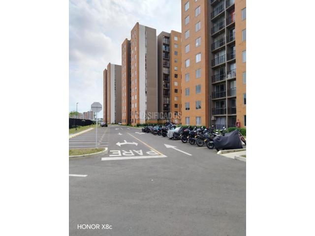 Apartamentos, Venta en Ciudad Melendez