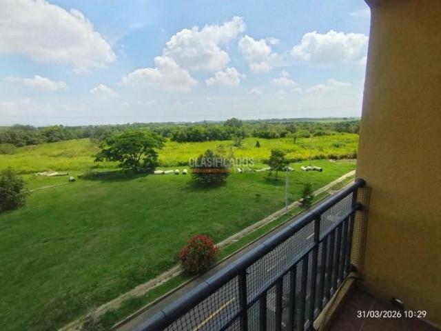 Apartamentos, Venta en Valle del Lili