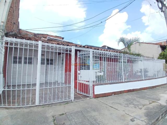 Casas, Alquiler en La Campiña