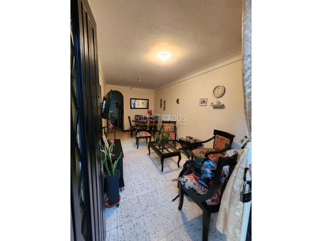 Casas, Venta en Meléndez