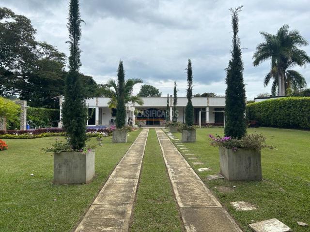 Fincas y Casas Campestres, Venta en Calima (Darién)