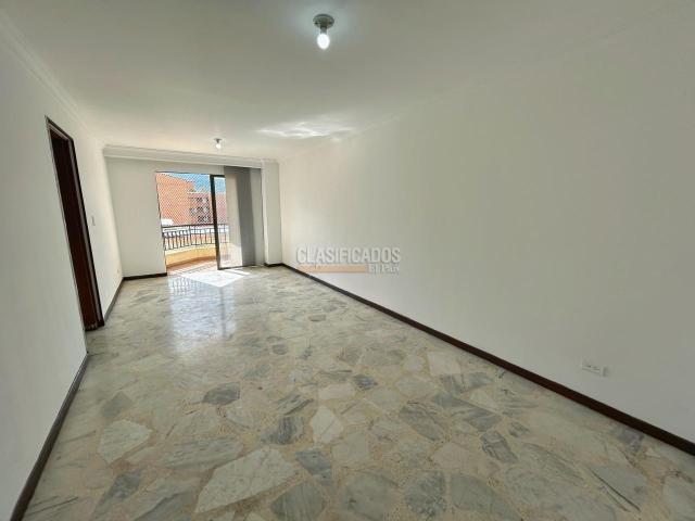 Apartamentos, Venta en Santa Anita