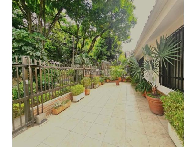 Casas, Venta en Prados del Norte