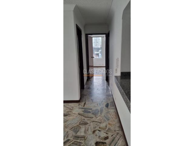 Apartamentos, Venta en Granada