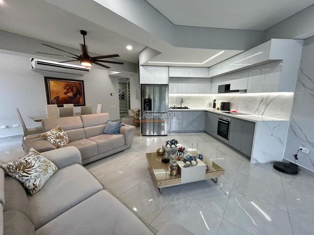 Apartamentos, Venta en Altos Menga