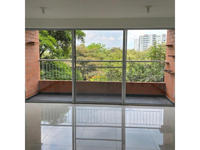 Apartamentos, Alquiler en Ciudad Jardín