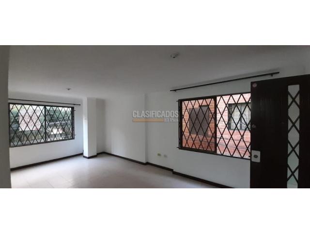 Apartaestudios, Alquiler en El Refugio