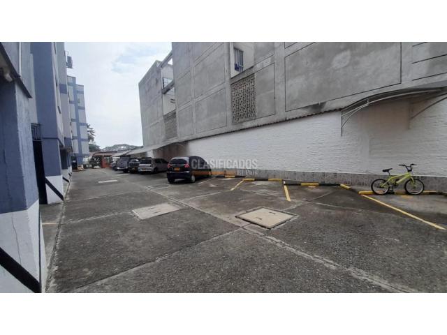 Apartamentos, Venta en Meléndez