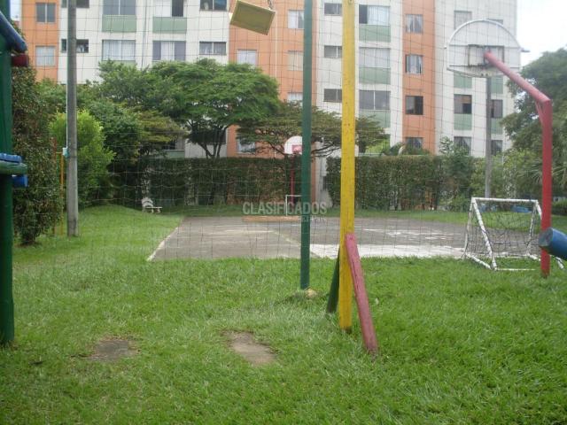 Apartamentos, Alquiler en Colseguros Andes