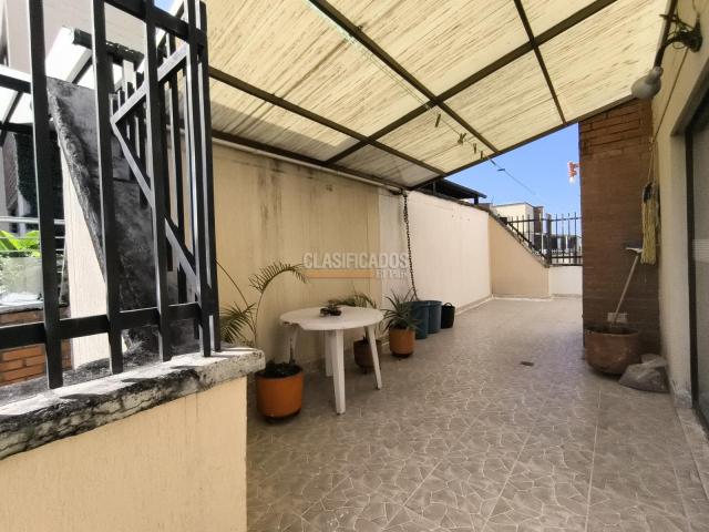 Apartamentos, Venta en Santa Anita