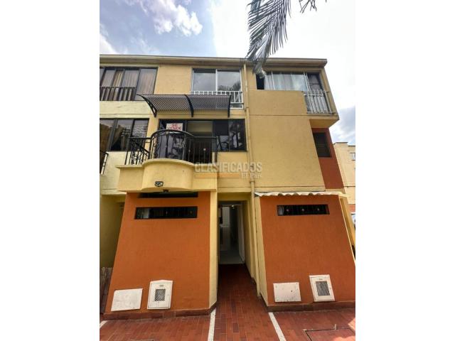 Casas, Venta en Primero de Mayo