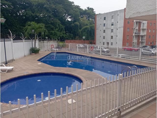 Apartamentos, Venta en El Refugio