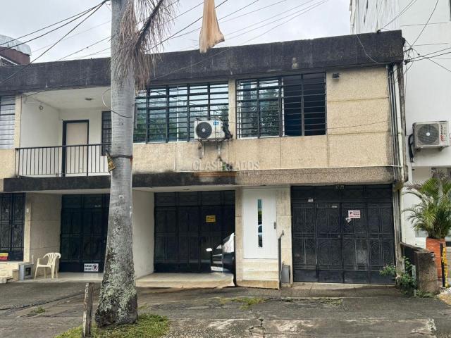 Casas, Venta en Santa Isabel