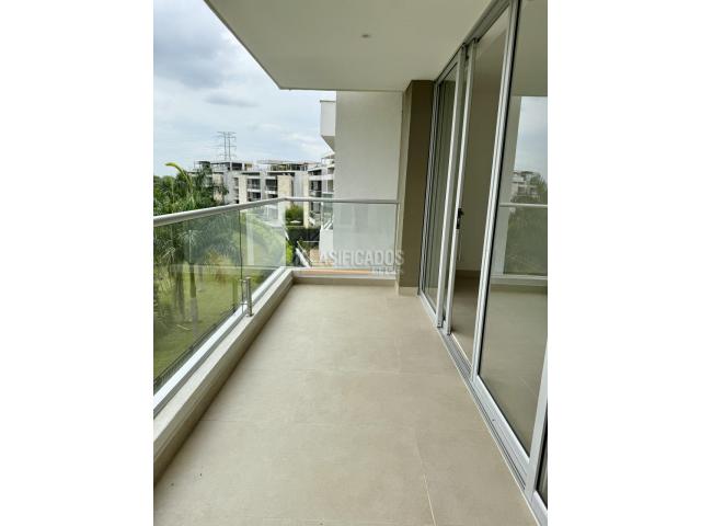 Apartamentos, Venta en Pance