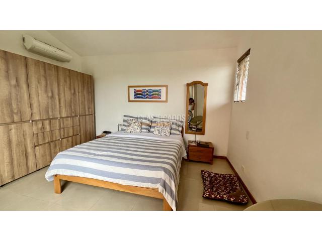 Apartamentos, Venta en Pance