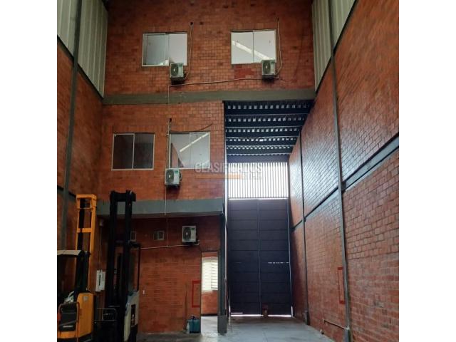 Locales y Bodegas, Alquiler en Yumbo