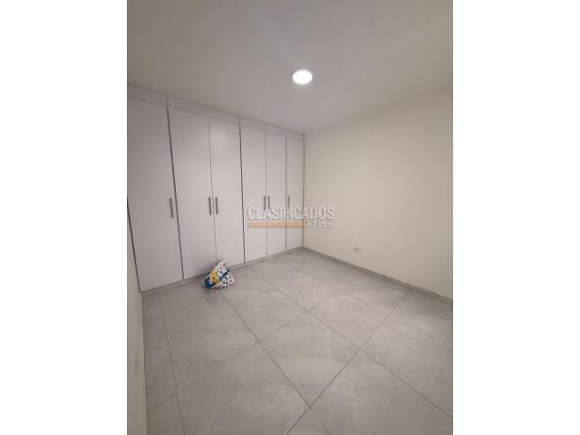 Apartaestudios, Alquiler en Nápoles