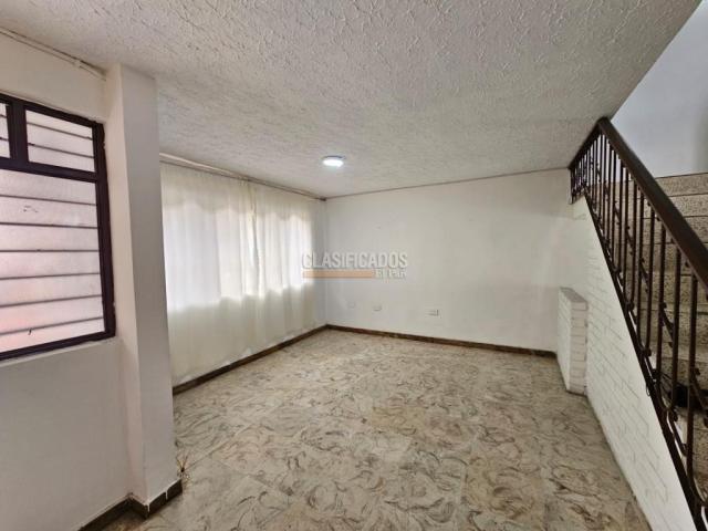 Casas, Alquiler en Palmira