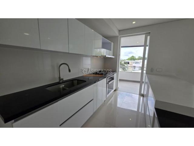 Apartamentos, Venta en Pance