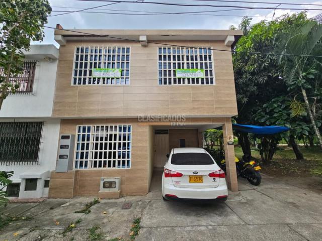 Apartamentos, Alquiler en Villa del Parque