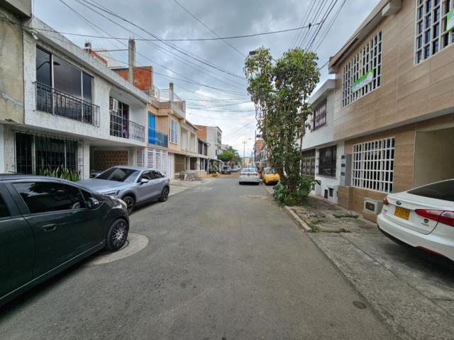 Apartamentos, Alquiler en Villa del Parque