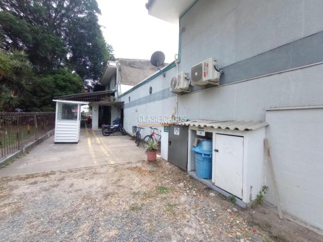 Casas, Venta en La Flora