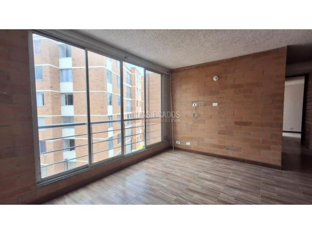 Apartamentos, Alquiler en Zipaquira