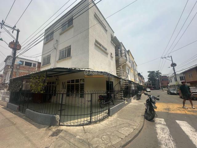 Casas, Venta en Nápoles