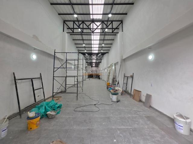 Locales y Bodegas, Alquiler en Pereira