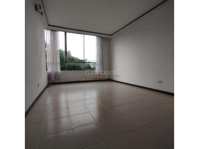 Apartamentos, Alquiler en Primero de Mayo