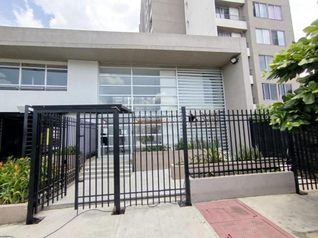 Apartamentos, Alquiler en Evaristo García