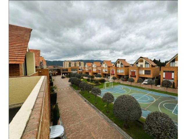 Casas, Alquiler en Chía