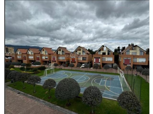 Casas, Alquiler en Chía