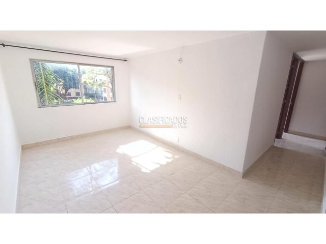 Apartamentos, Venta en Cañaverales