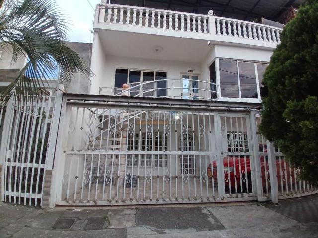 Casas, Alquiler en San Luis