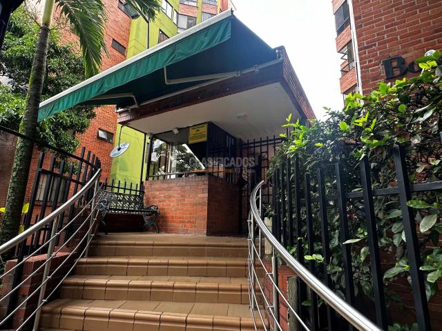 Apartamentos, Venta en Las Quintas de Don Simón