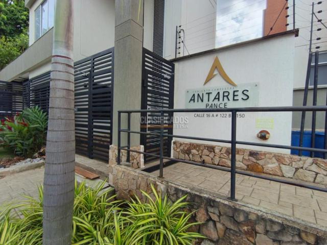 Apartamentos, Venta en Pance