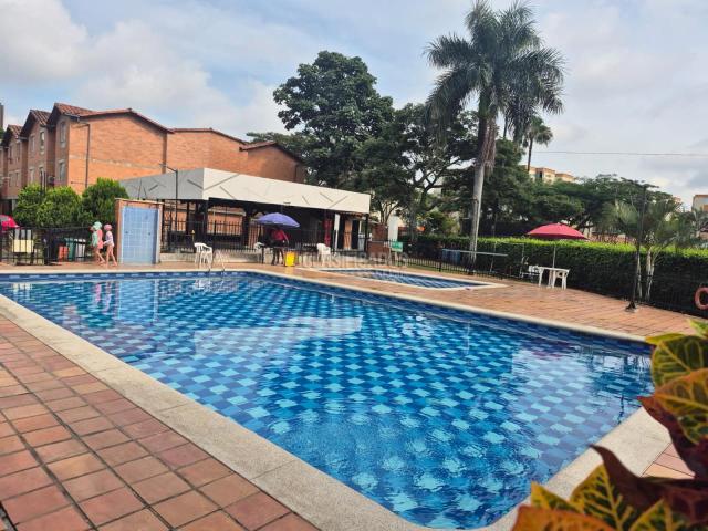 Casas, Venta en Valle del Lili