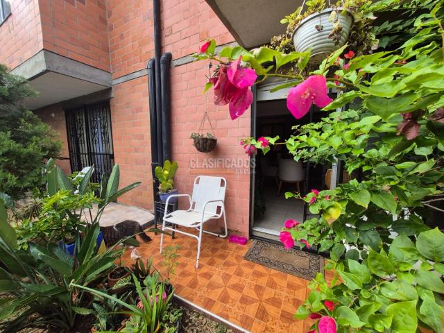 Casas, Venta en Valle del Lili