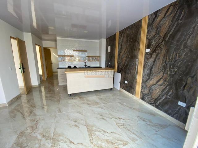 Apartamentos, Venta en Primero de Mayo